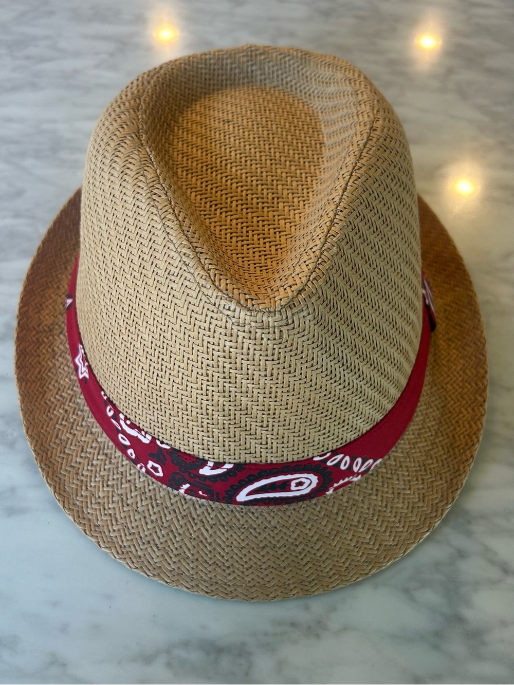 Levi’s Straw Fedora with Red Bandana Trim NWOT Size Large/Extra Large